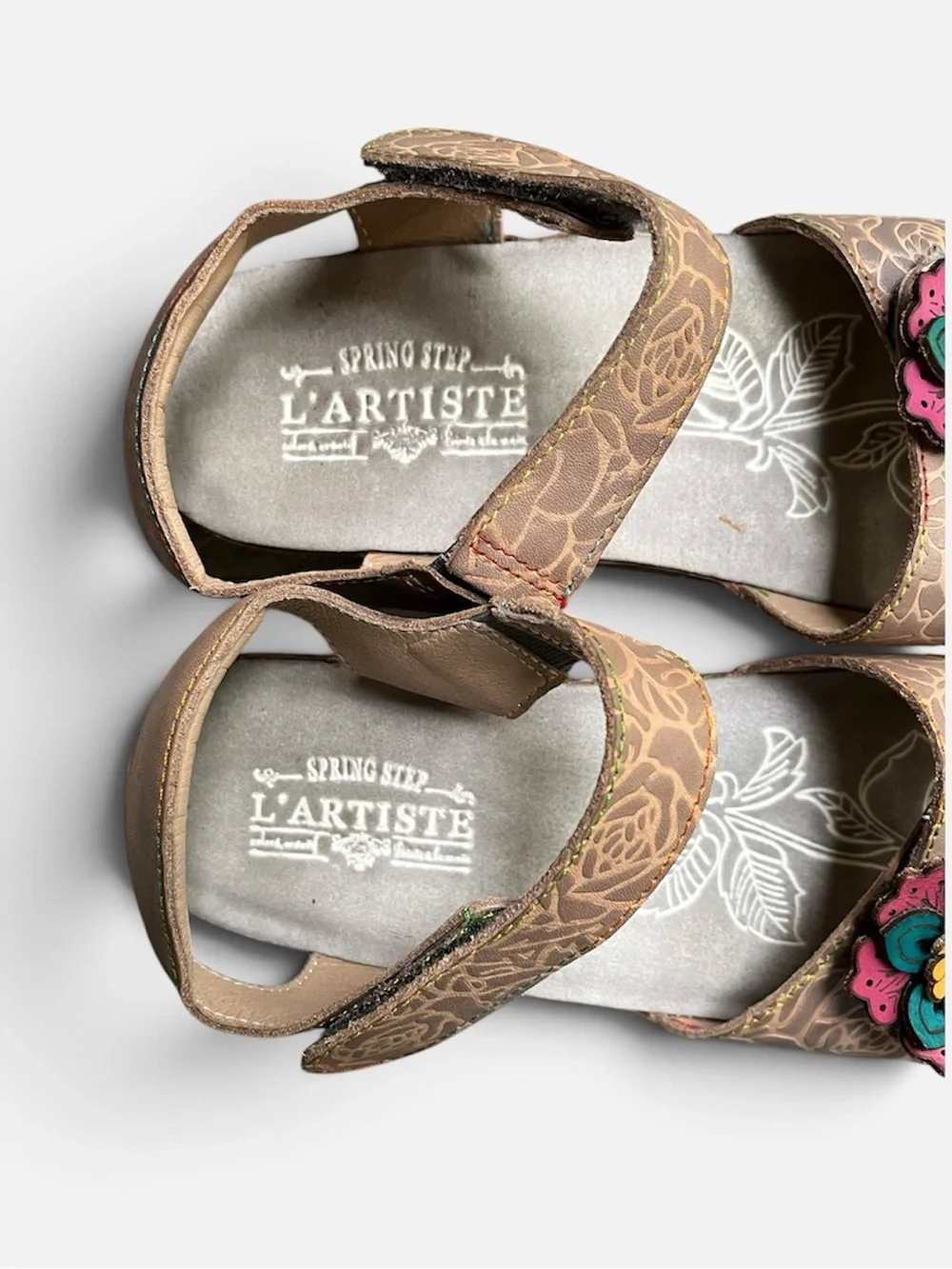 L'Artiste Spring Step “Cuteness”Leather Wedge Sandal in Camel-EU38 (7.5-8)